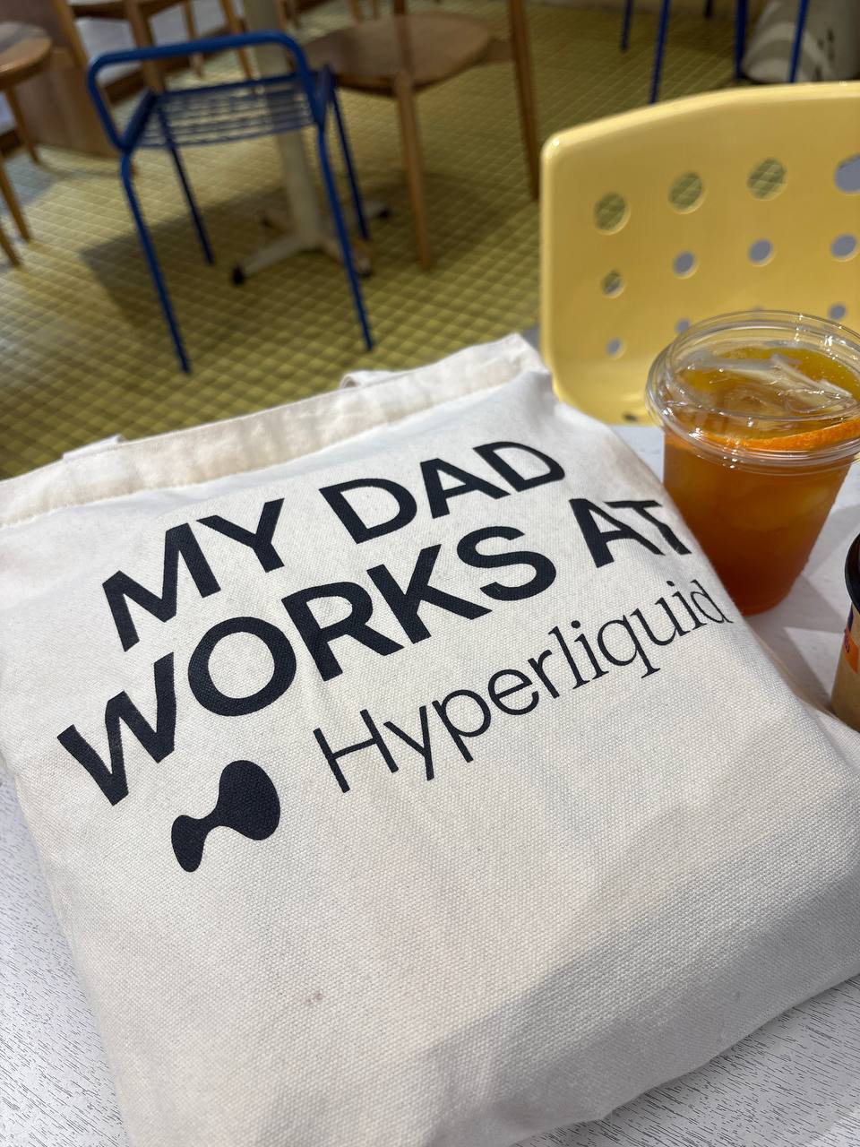 My dad works at HL Zipper Tote Bag - White