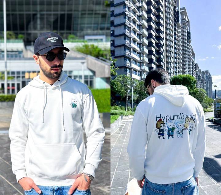 E. Autumn White Purr Hoodie